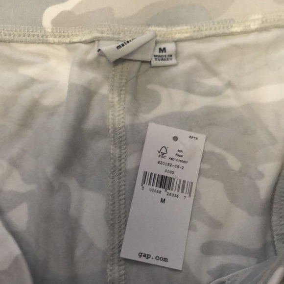 GAP maternity pants/joggers size M NWT - Picture 3 of 5